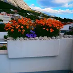 Milena-miki * Makarska