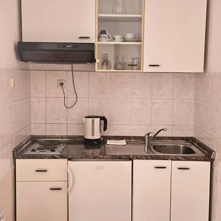 Milena-miki * Makarska